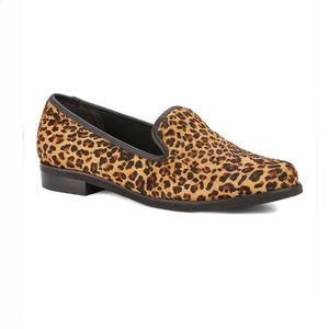 Walking Cradles Camel Leopard Print Wyatt Calf Hair Loafers Size 6 Narrow